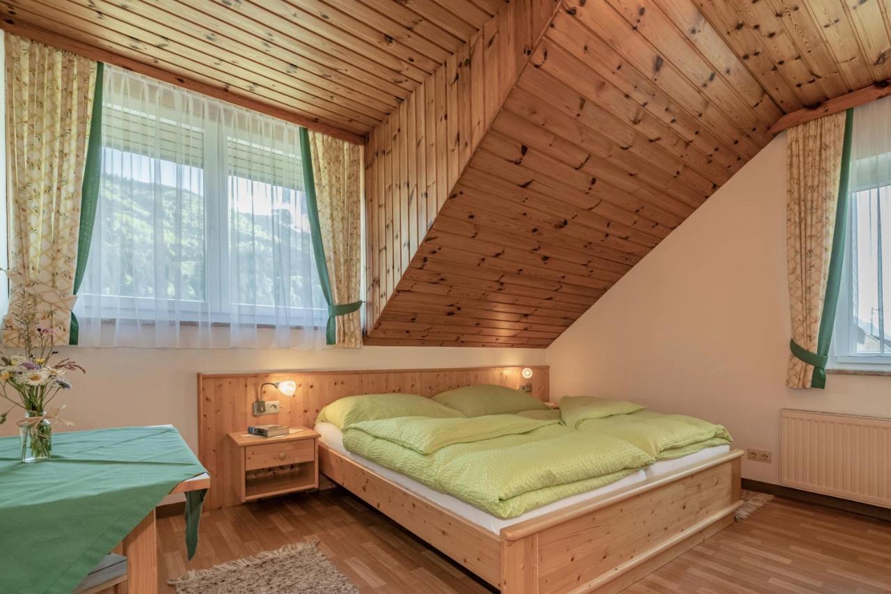 Apartament Bauernhof Oberloeffele Jenig Zewnętrze zdjęcie